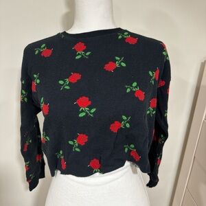 Forever 21 Black Cropped Rose Knit Sweater